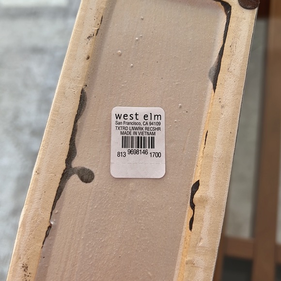 ⭐️🌴NWT West elm vase textured linework - Picture 6 of 6